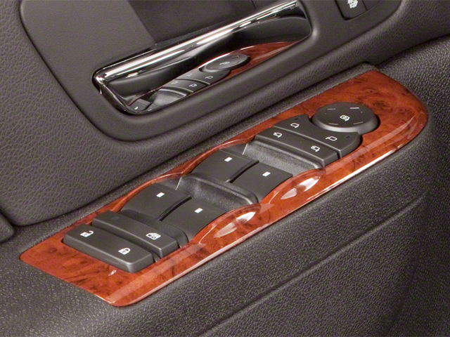 2010 Chevrolet Suburban Base