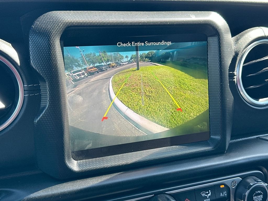 2022 Jeep Wrangler 4xe Unlimited Sahara 4x4