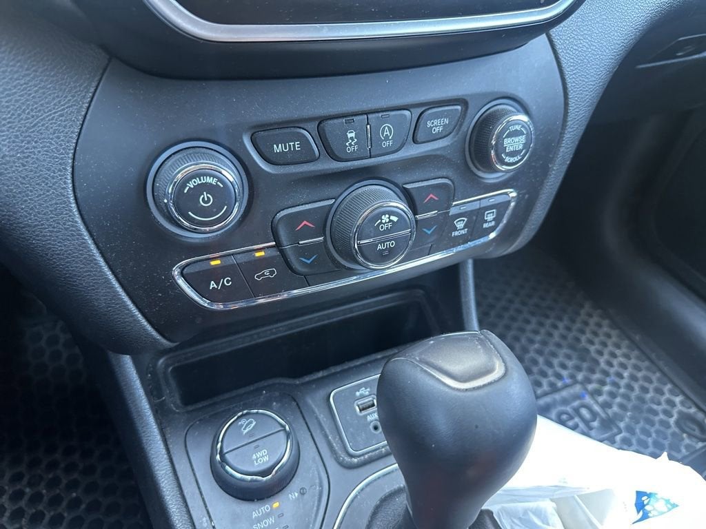 2019 Jeep Cherokee Latitude Plus 4x4