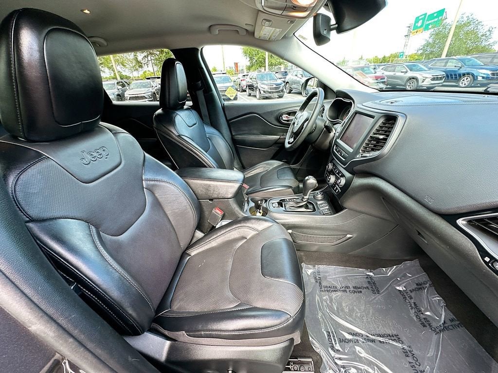 2023 Jeep Cherokee Altitude Lux 4x4
