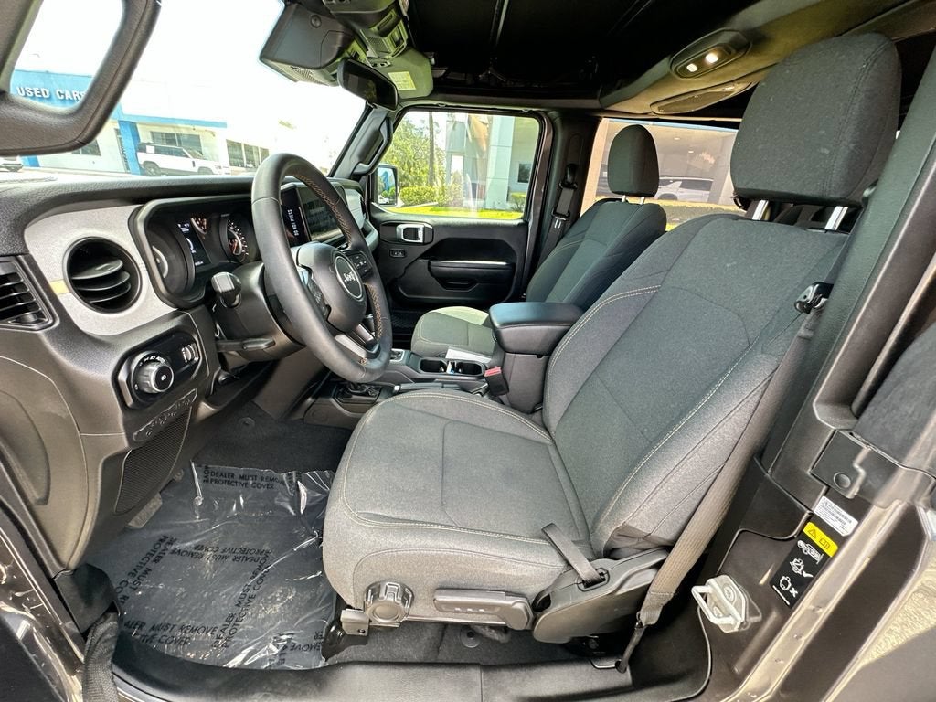 2024 Jeep Wrangler 2-Door Willys 4x4