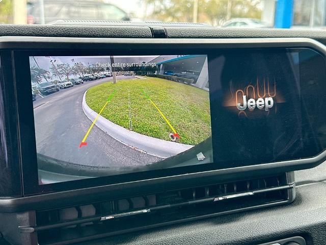 2025 Jeep Wrangler 4-Door Summit 4x4