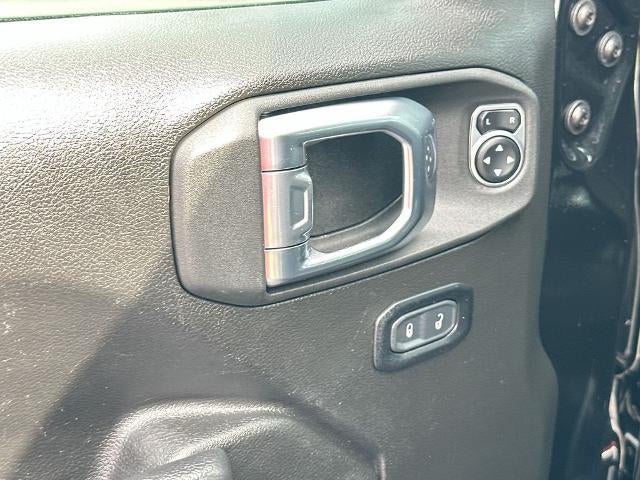 2025 Jeep Wrangler 4-Door Summit 4x4