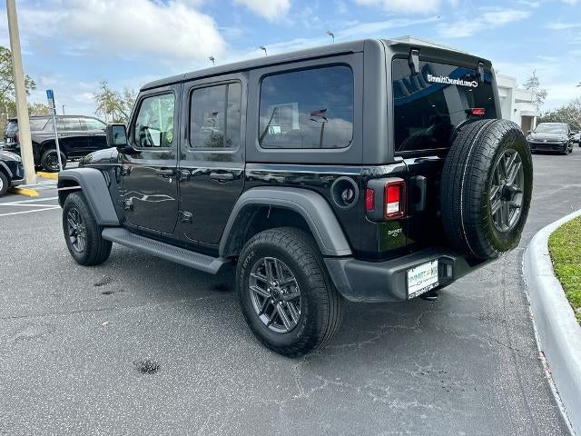 2025 Jeep Wrangler 4-Door Summit 4x4
