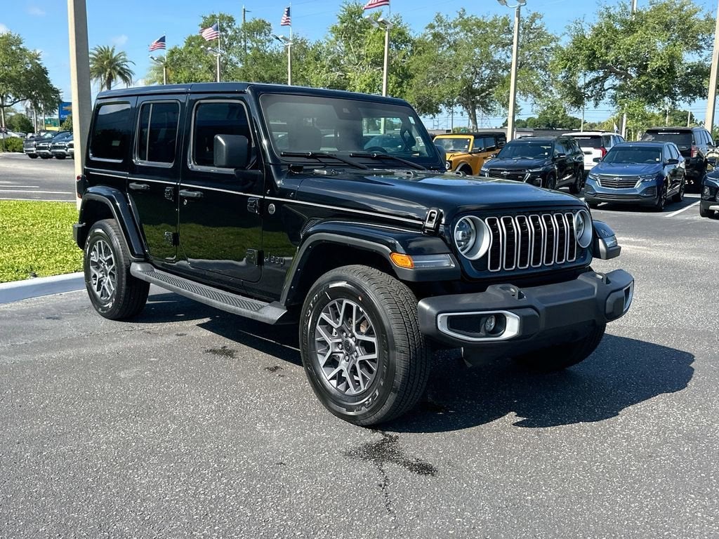 2025 Jeep Wrangler 4-Door Sahara 4x4