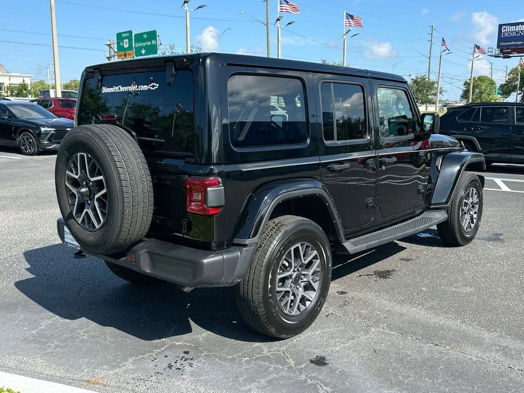 2025 Jeep Wrangler 4-Door Sahara 4x4