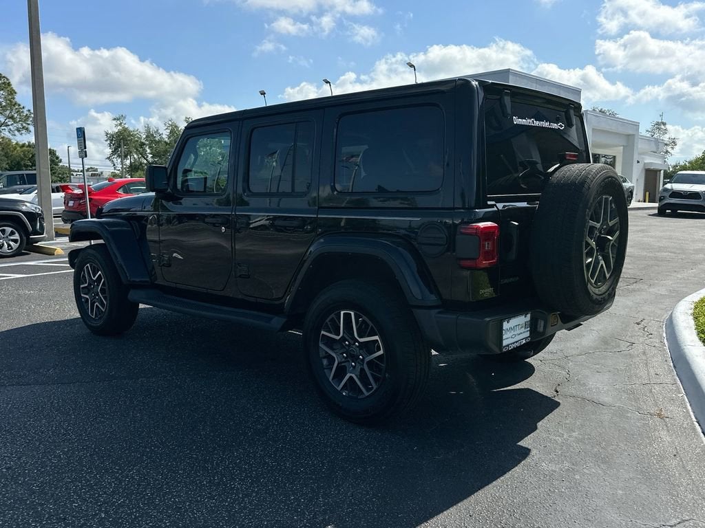 2025 Jeep Wrangler 4-Door Sahara 4x4