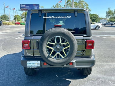 2025 Jeep Wrangler 4-Door Sahara 4x4