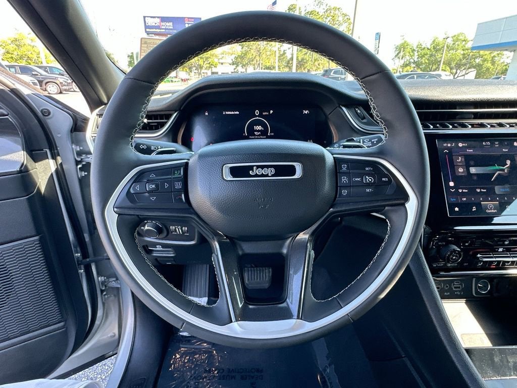 2023 Jeep Grand Cherokee L Altitude 4x4