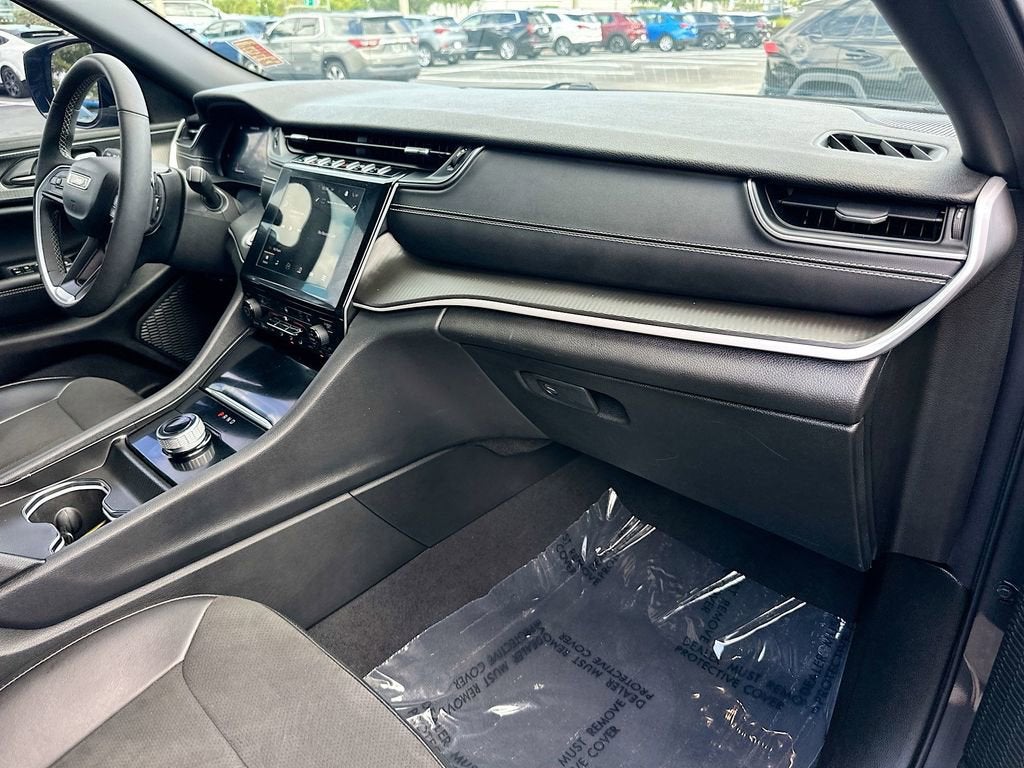 2023 Jeep Grand Cherokee L Altitude X 4x4