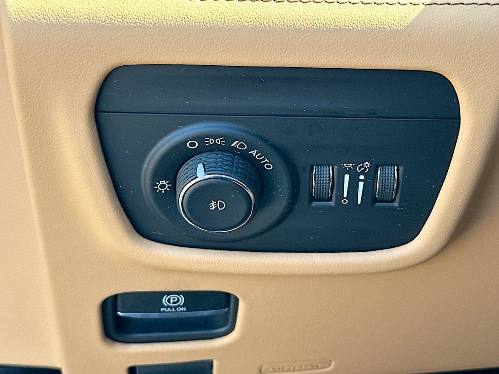 2026 Jeep Grand Cherokee L Summit 4x4
