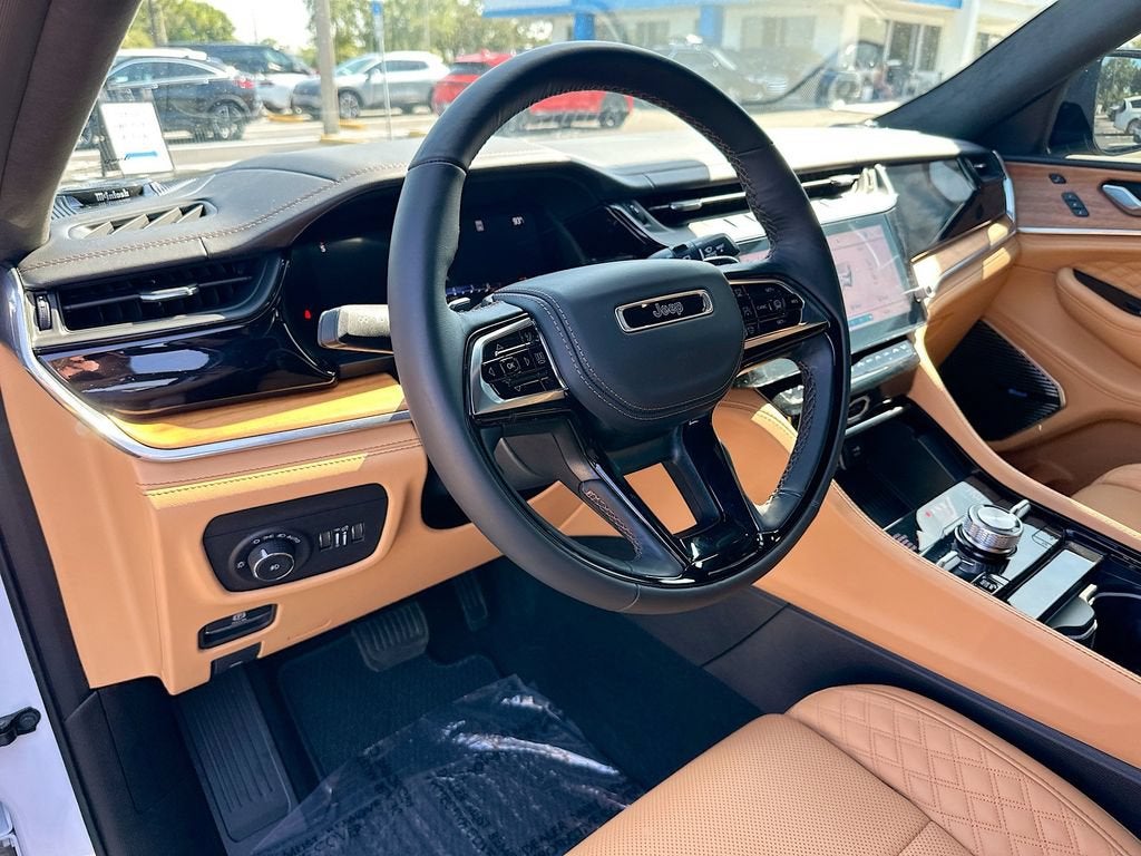 2026 Jeep Grand Cherokee L Summit 4x4