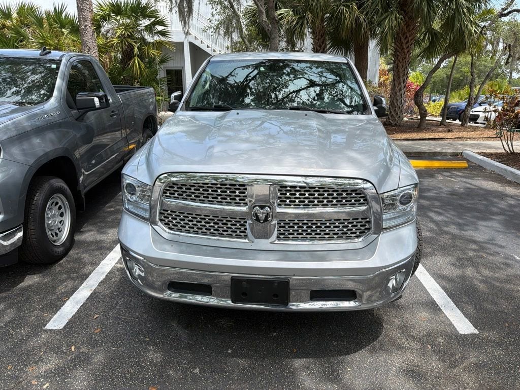 2017 RAM 1500 Laramie Quad Cab 4x4 6'4" Box