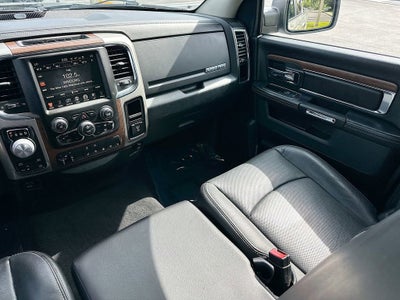 2017 RAM 1500 Laramie Quad Cab 4x4 6'4" Box
