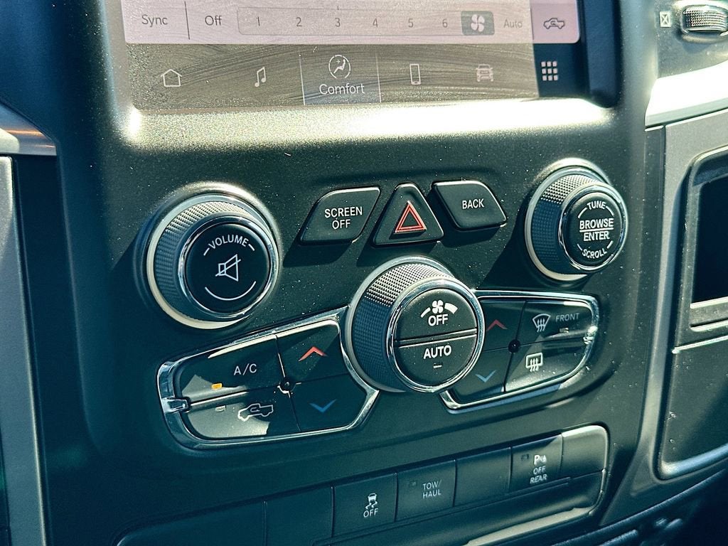 2022 RAM 1500 Classic Warlock Crew Cab 4x4 5'7" Box