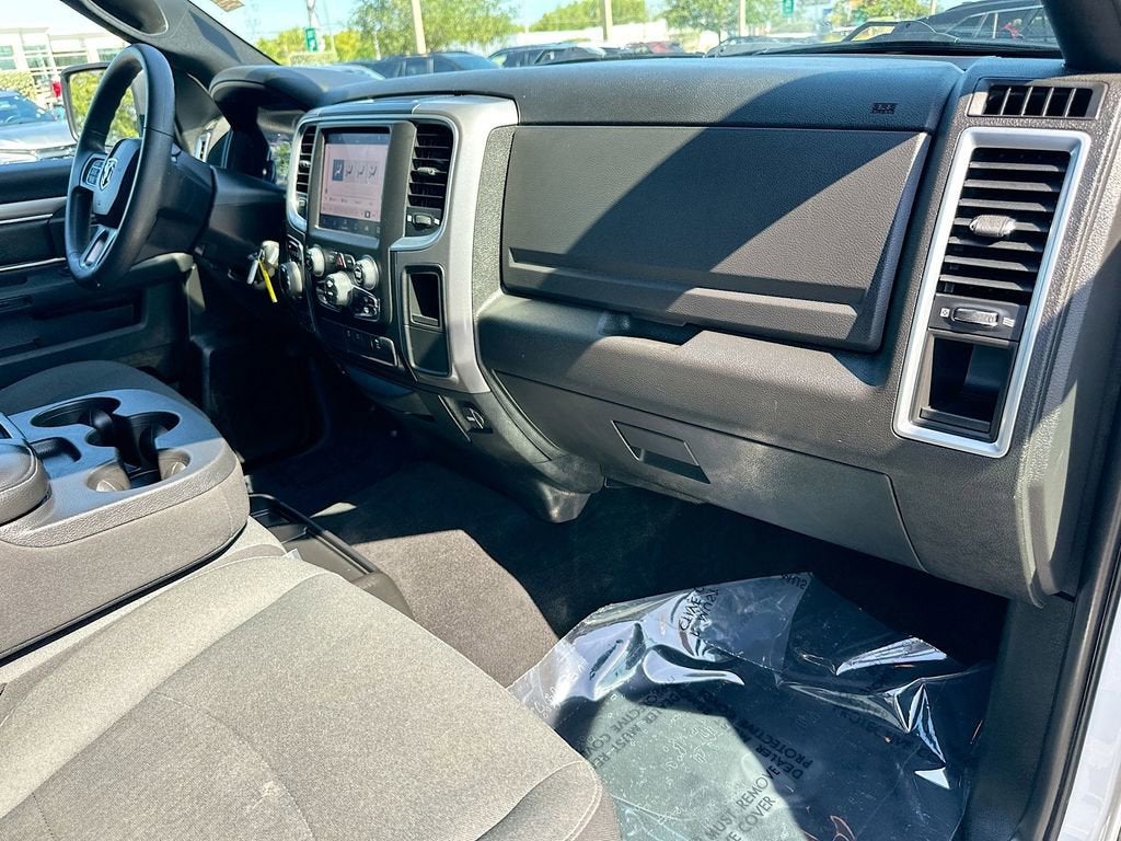 2022 RAM 1500 Classic Warlock Crew Cab 4x4 5'7" Box