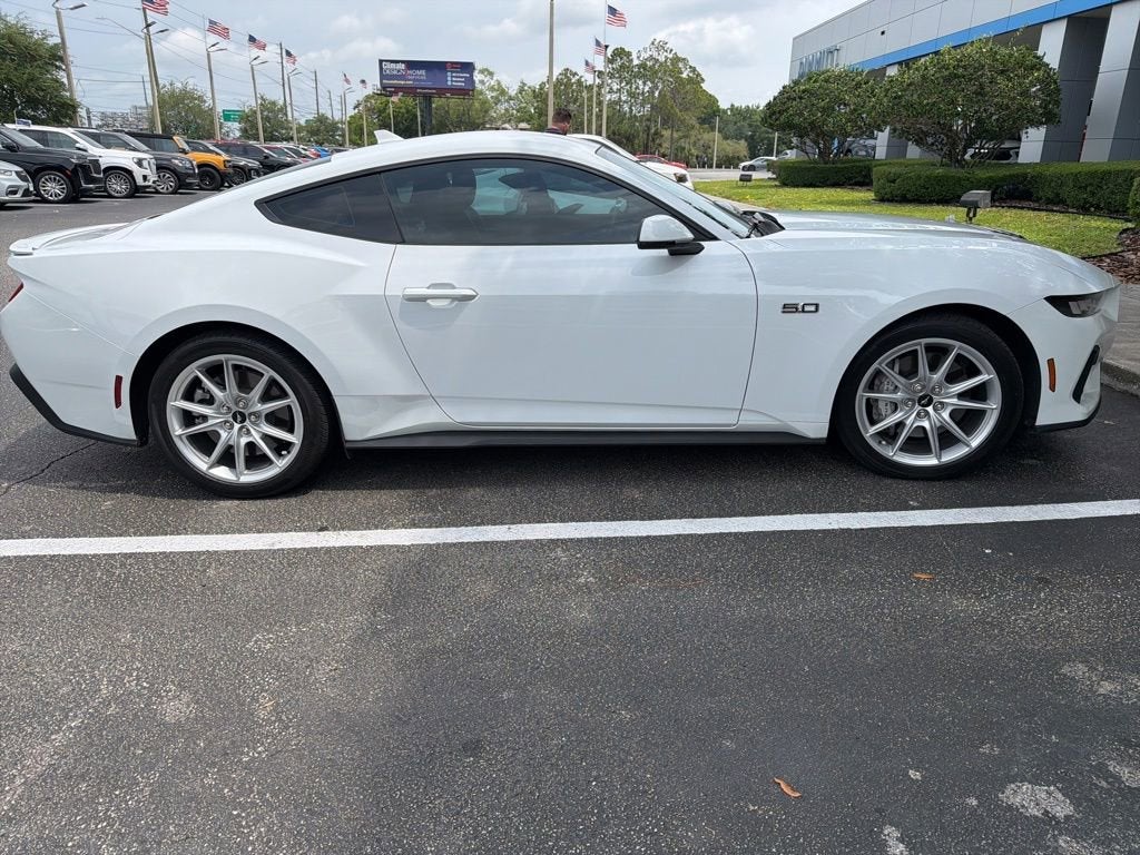2024 Ford Mustang GT Premium Fastback