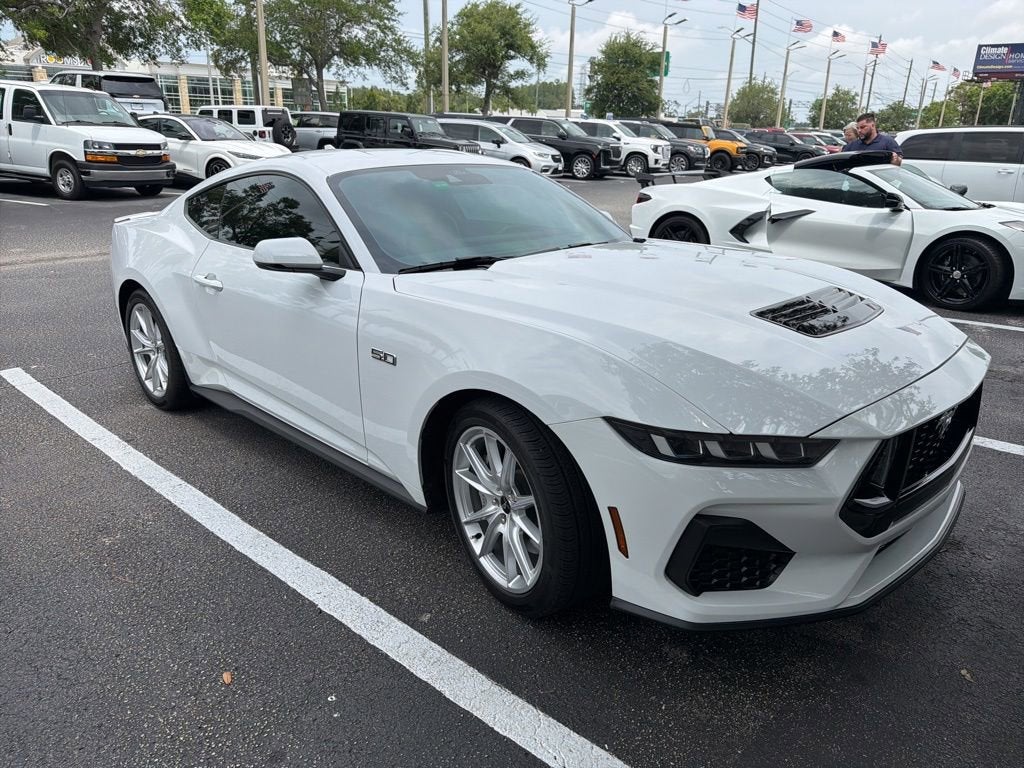 2024 Ford Mustang GT Premium Fastback