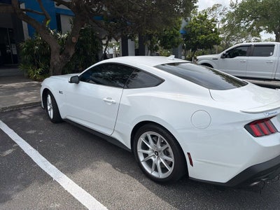 2024 Ford Mustang GT Premium Fastback