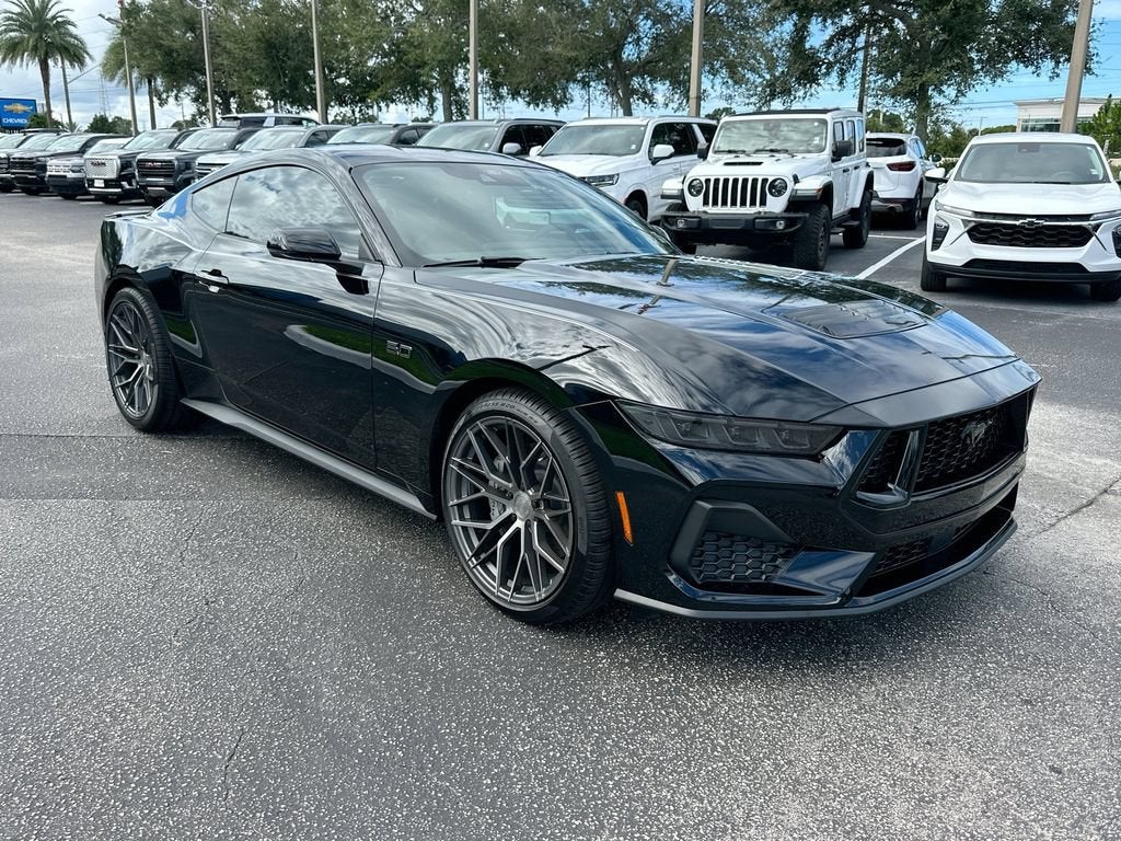 2025 Ford Mustang GT Premium Fastback