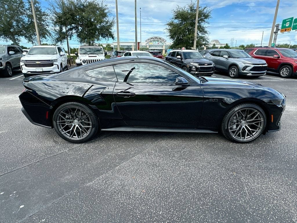 2025 Ford Mustang GT Premium Fastback