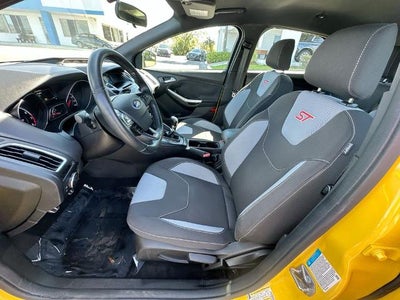 2017 Ford Focus ST ST