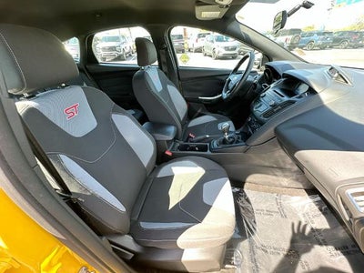 2017 Ford Focus ST ST