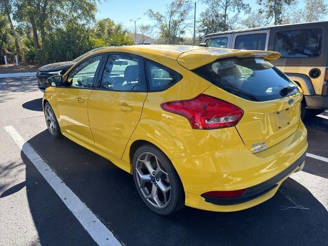 2017 Ford Focus ST ST