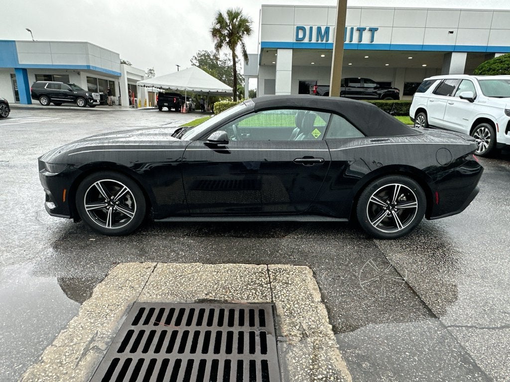 2025 Ford Mustang EcoBoost