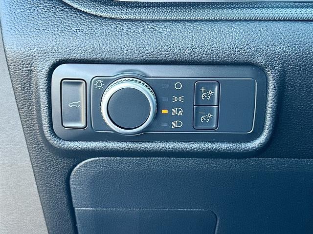 2022 Ford Explorer Base