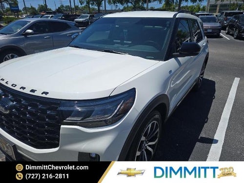 2025 Ford Explorer ST-Line