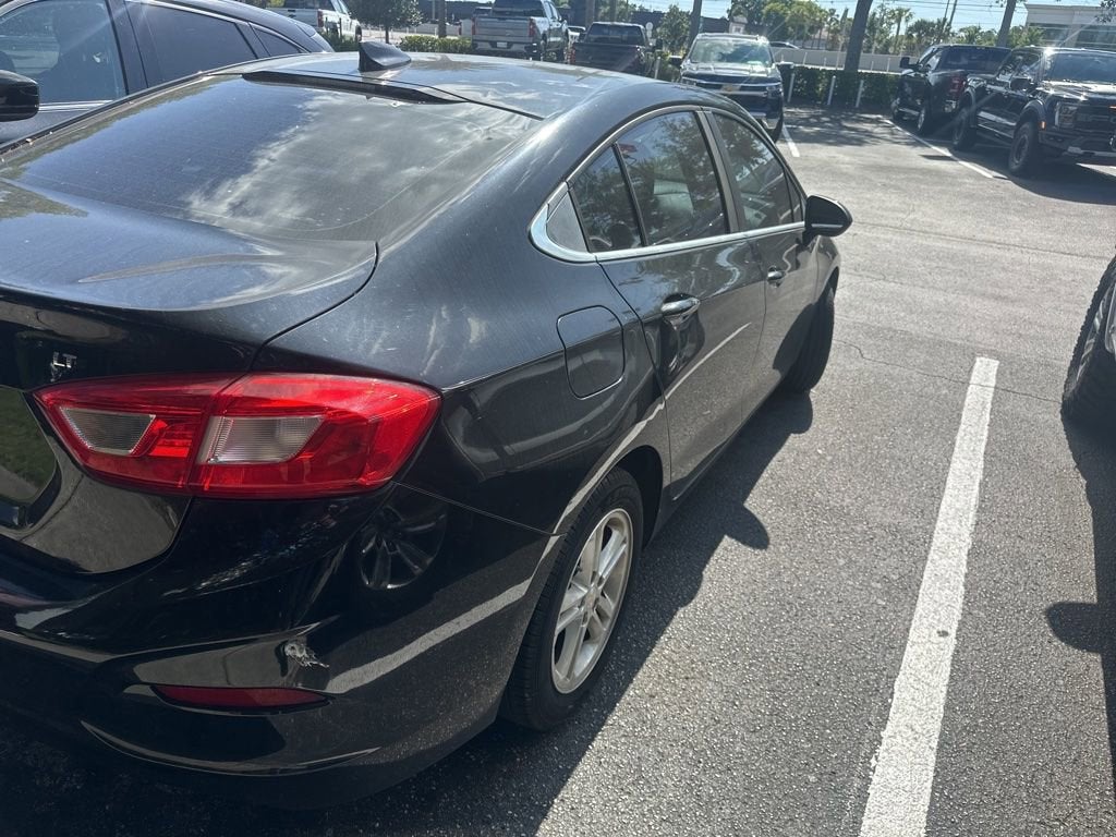 2017 Chevrolet Cruze LT