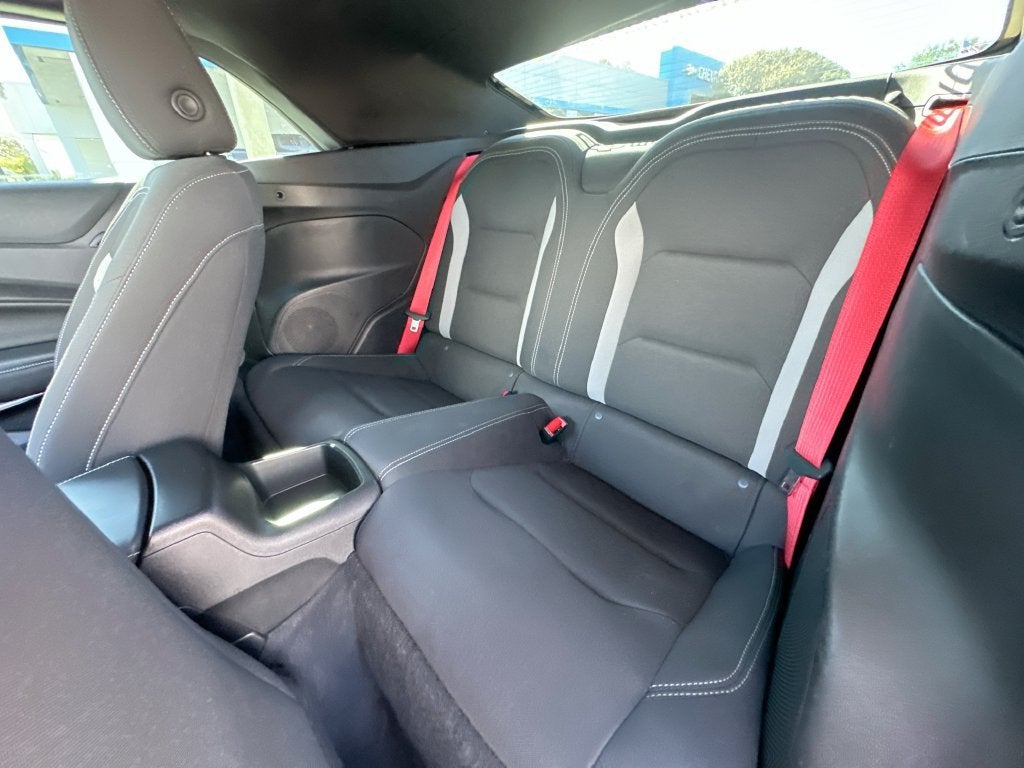 2023 Chevrolet Camaro LT1