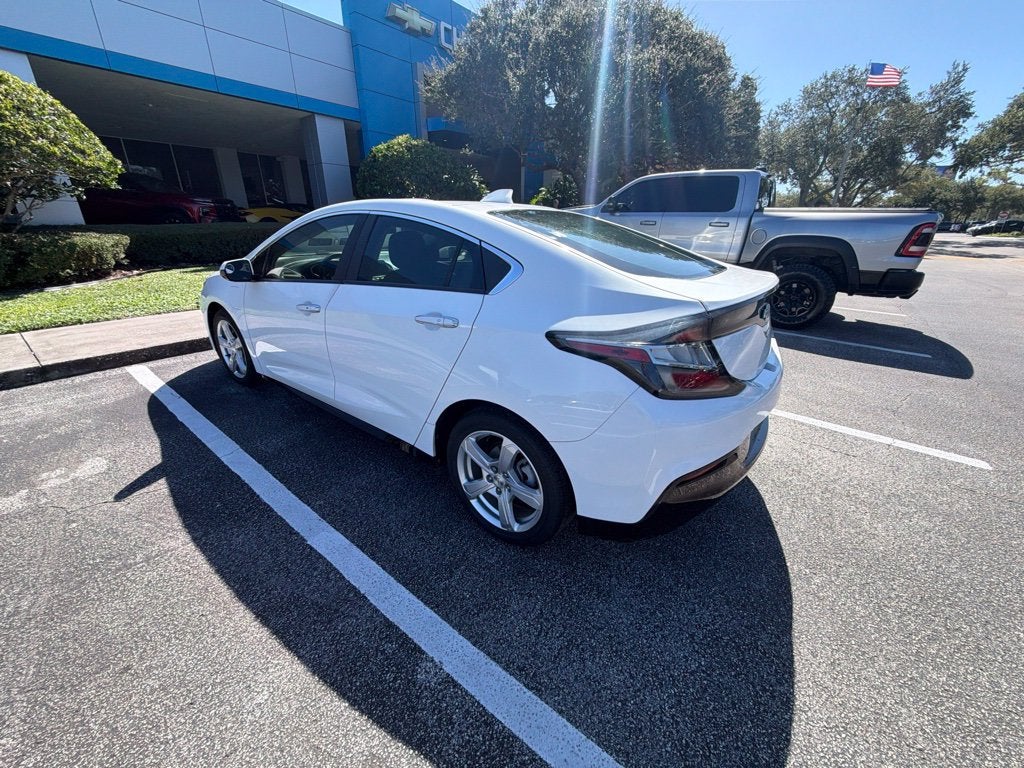 2017 Chevrolet Volt Base