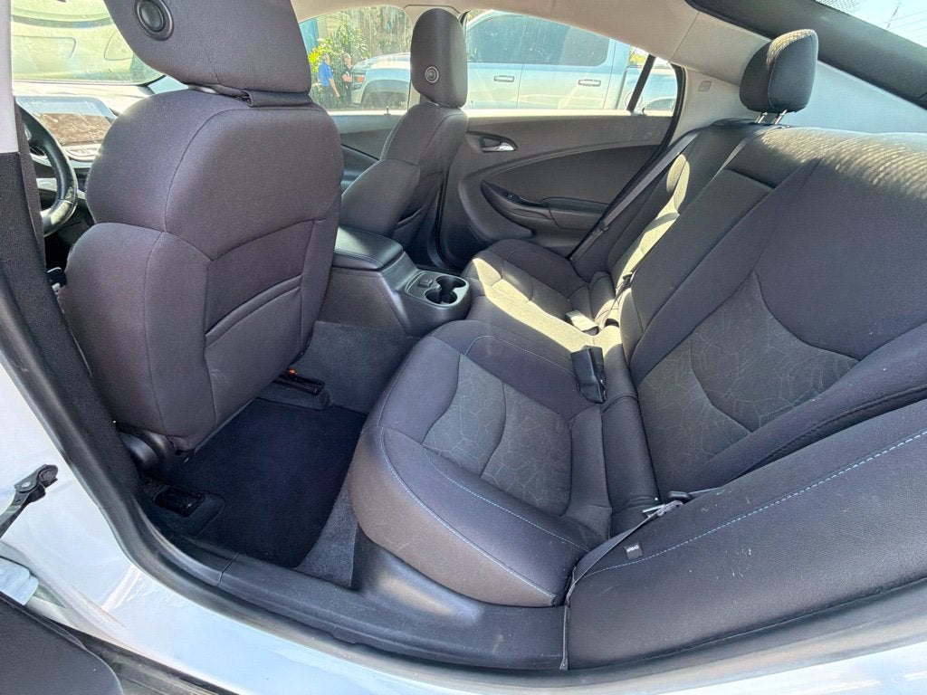 2017 Chevrolet Volt Base