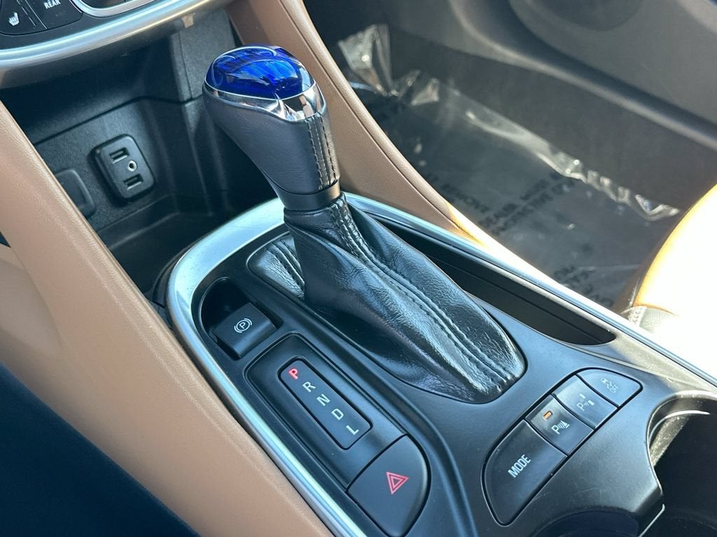 2017 Chevrolet Volt Premier - Photo 16