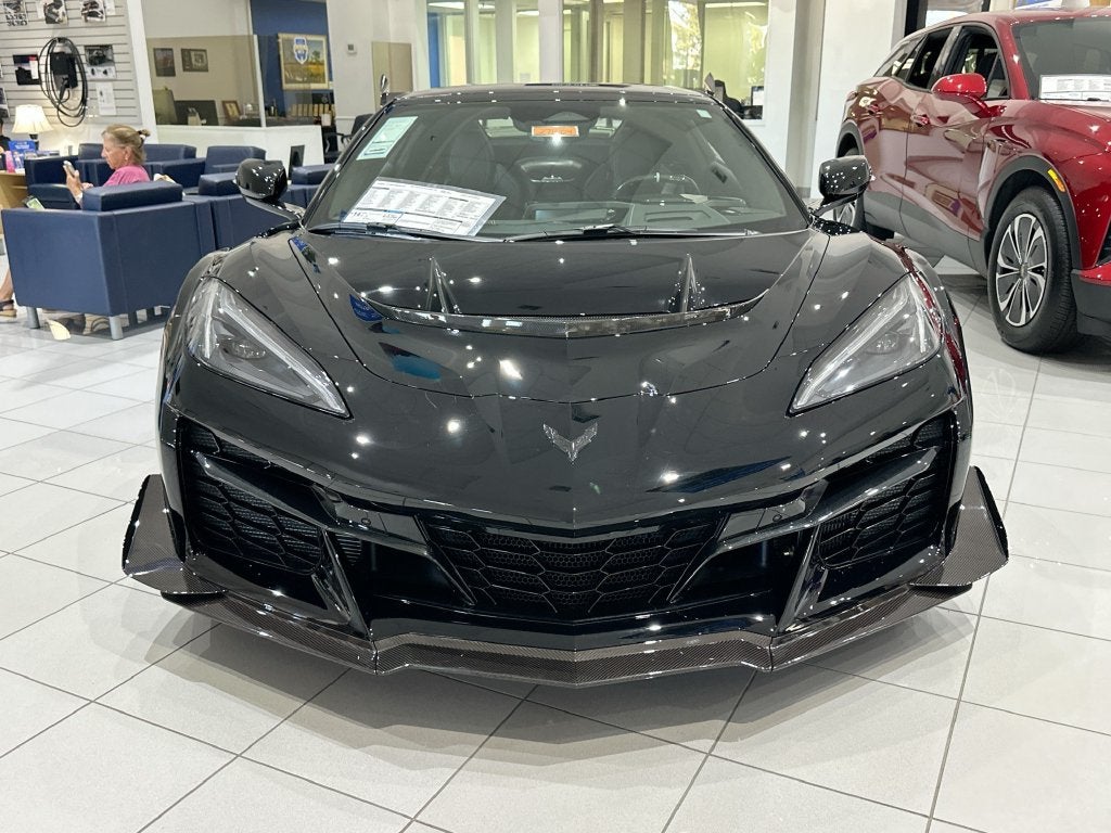 2027 Chevrolet Corvette ZR1X 3LZ