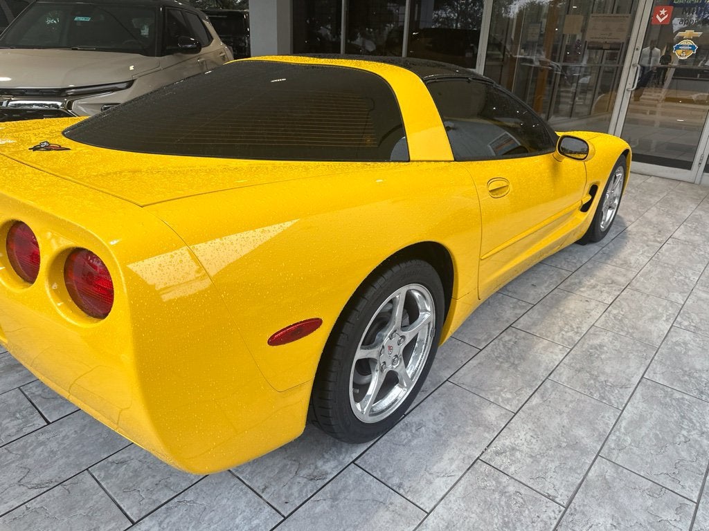 2002 Chevrolet Corvette Base