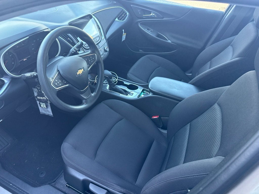 2024 Chevrolet Malibu LS