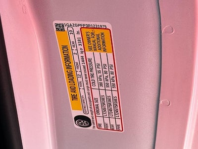 2024 Chevrolet Express Passenger 3500 1LT