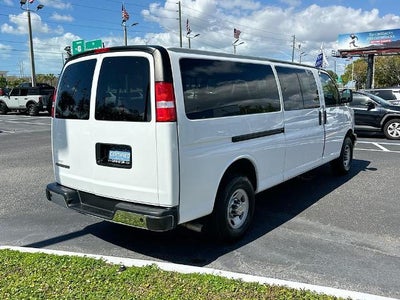 2024 Chevrolet Express Passenger 3500 1LT