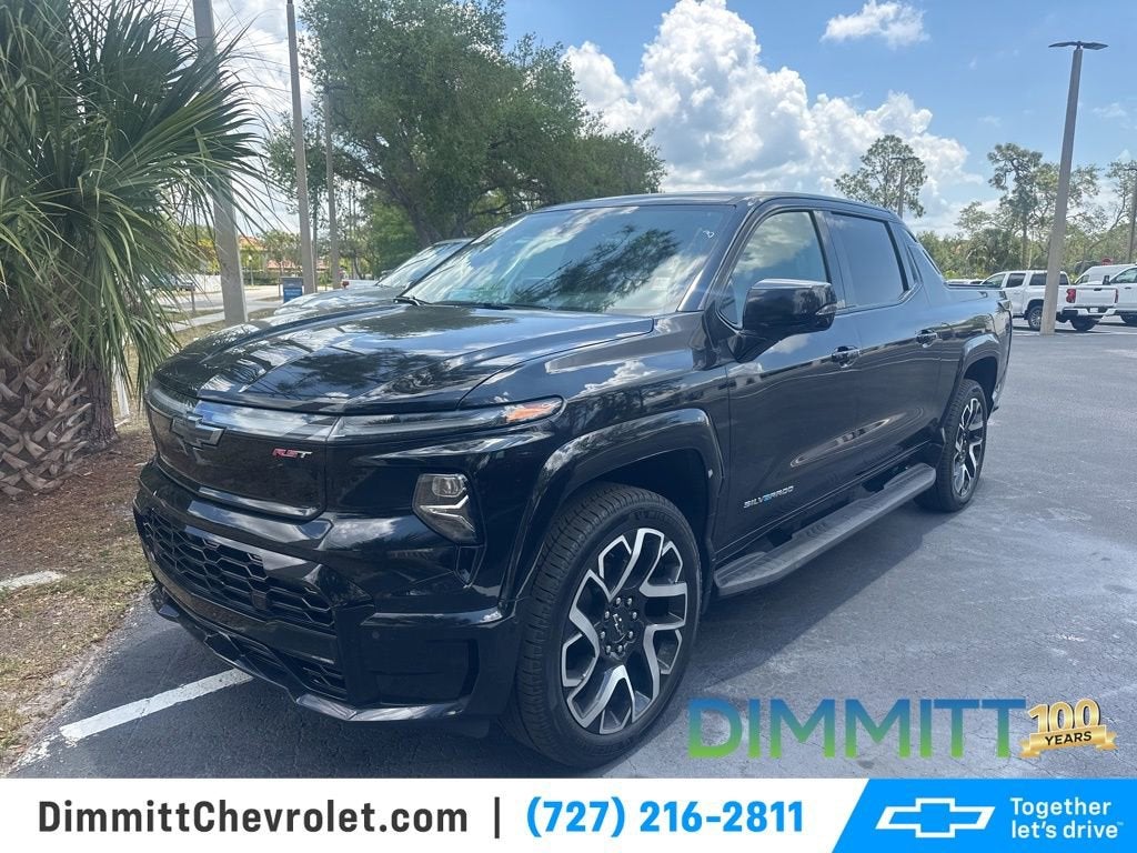 2025 Chevrolet Silverado EV RST - Max Range