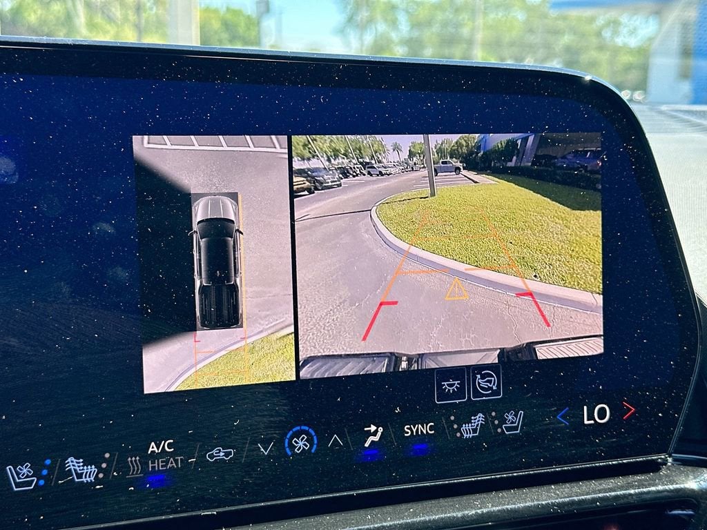 2025 Chevrolet Silverado EV RST - Max Range