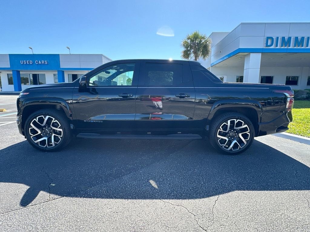 2025 Chevrolet Silverado EV RST - Max Range