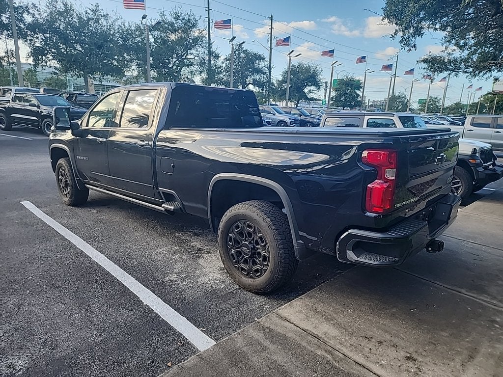 2023 Chevrolet Silverado 3500 HD High Country