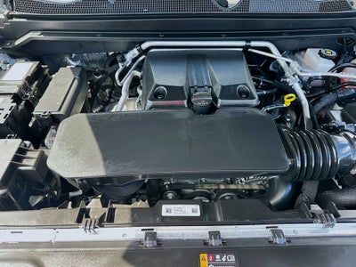 2025 Chevrolet Colorado WT/LT