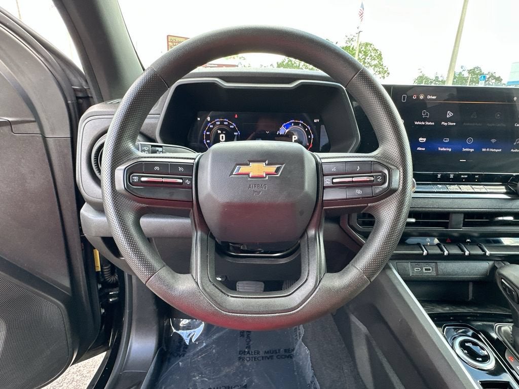2025 Chevrolet Colorado WT/LT