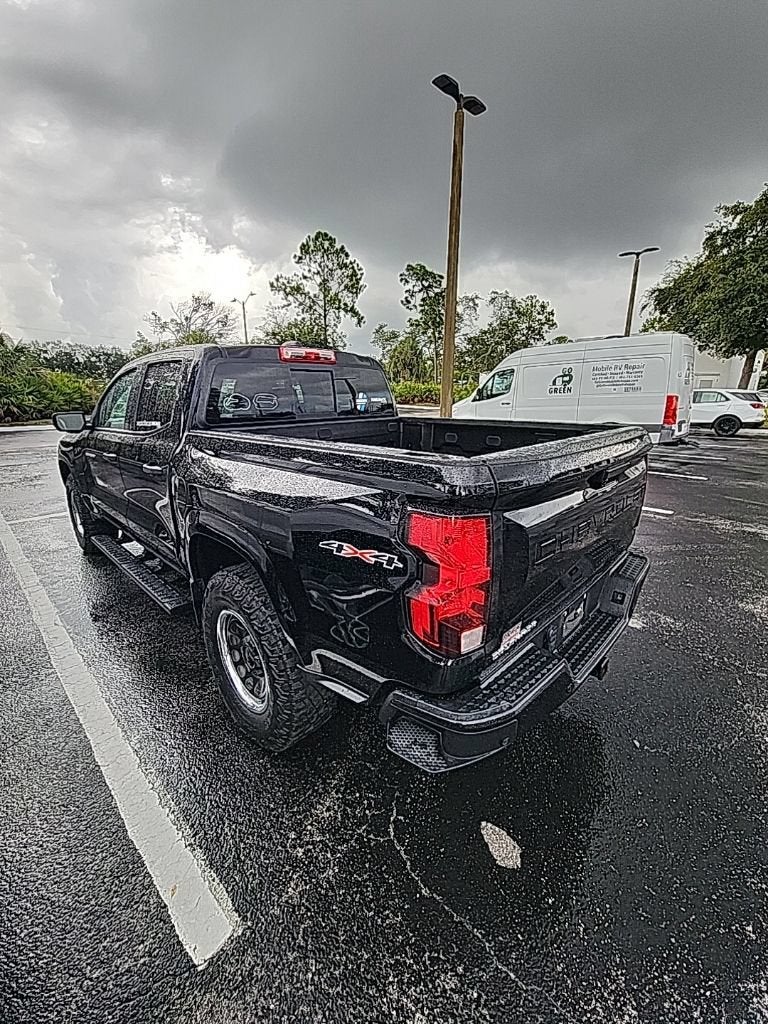 2025 Chevrolet Colorado WT/LT