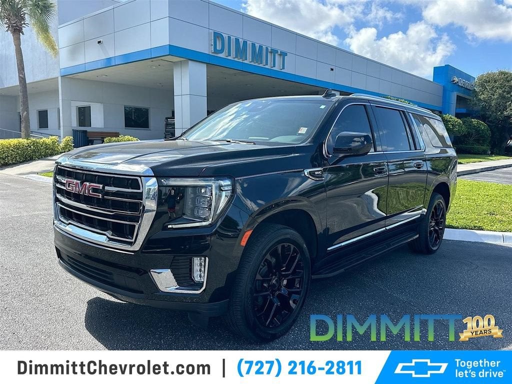 2023 GMC Yukon XL SLT