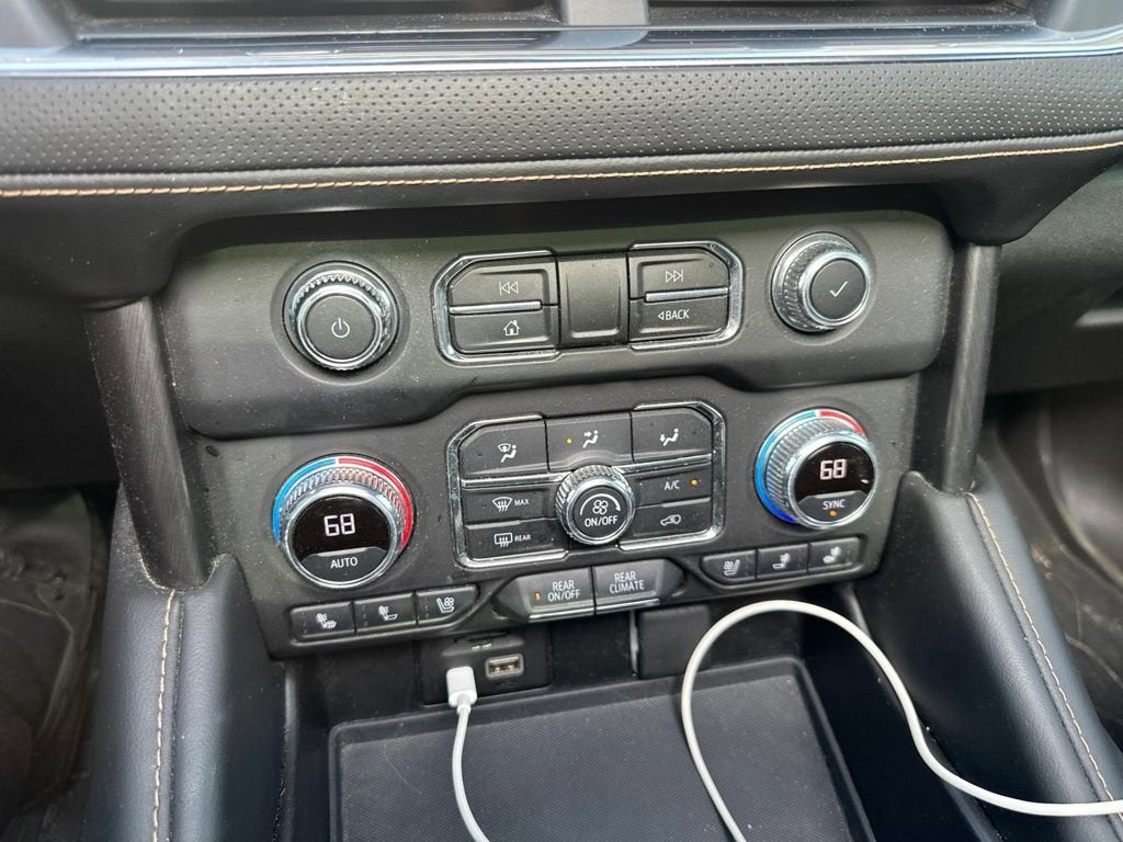 2021 GMC Yukon XL AT4